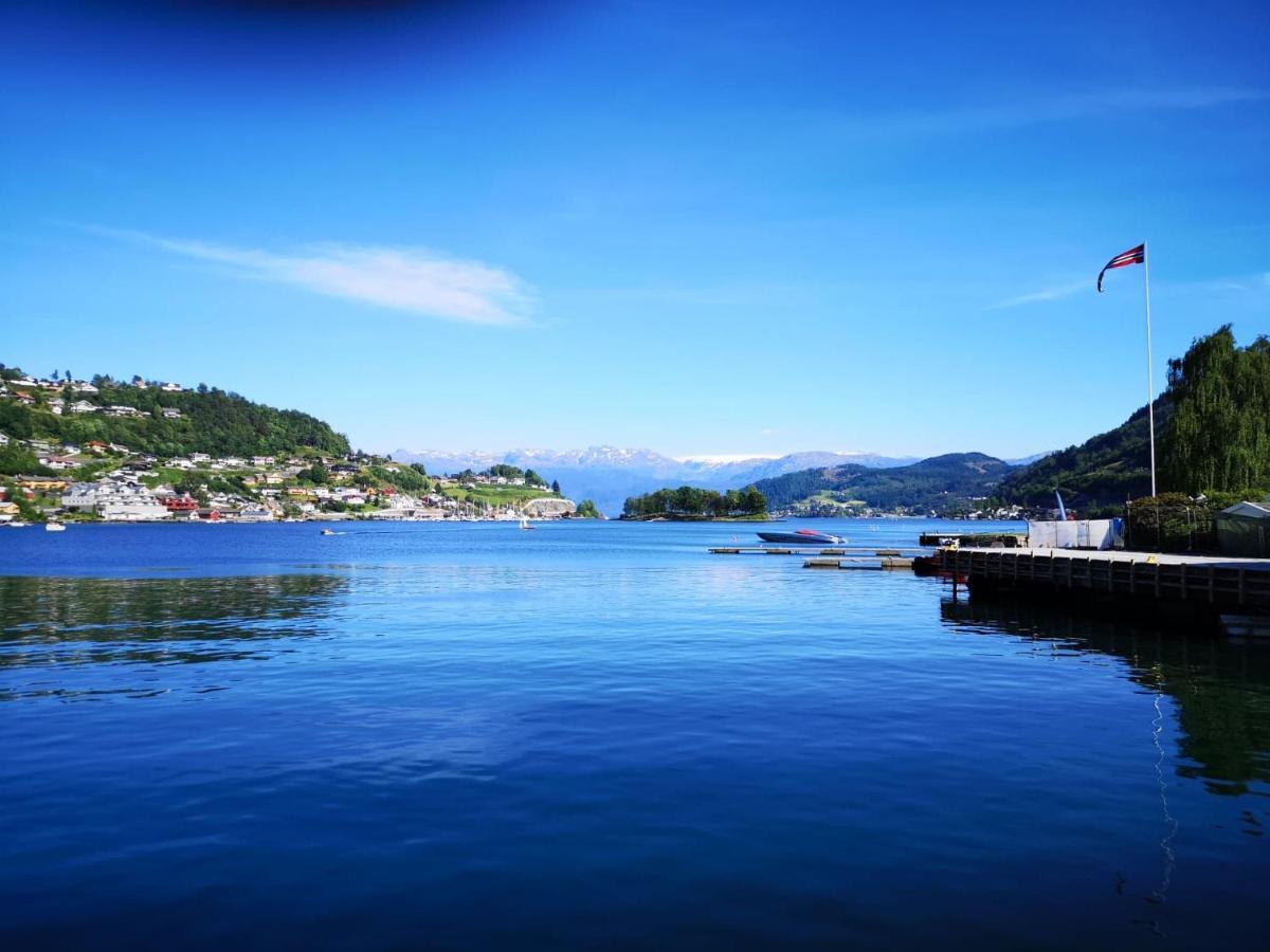 Fun In The Fjords Of Norway! Free Sup, Kajakk & Kano Included In Boathouse Kvam  外观 照片
